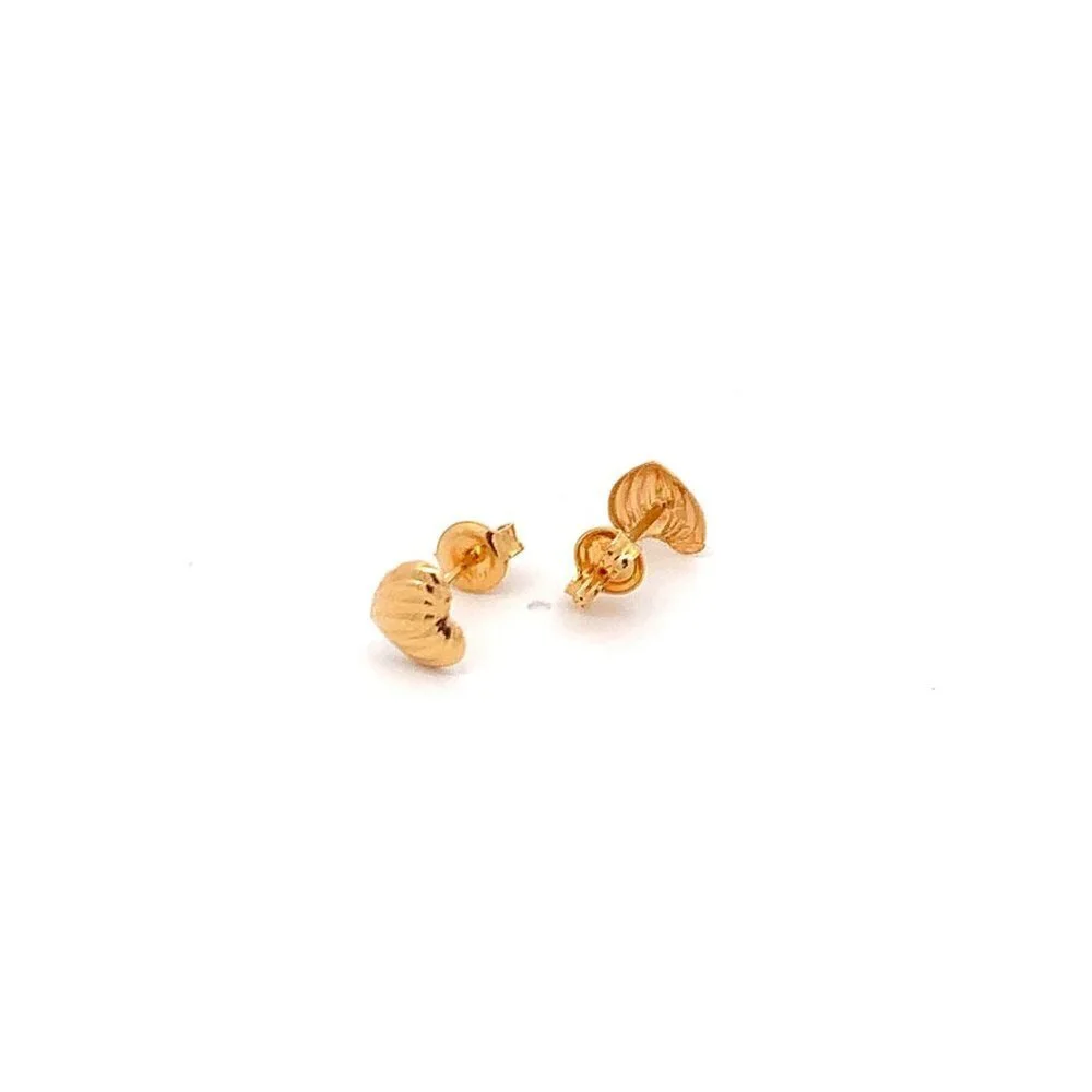 18K Gold Earrings Heart Stud Tiny 0.93 grams - Picture 5 of 14